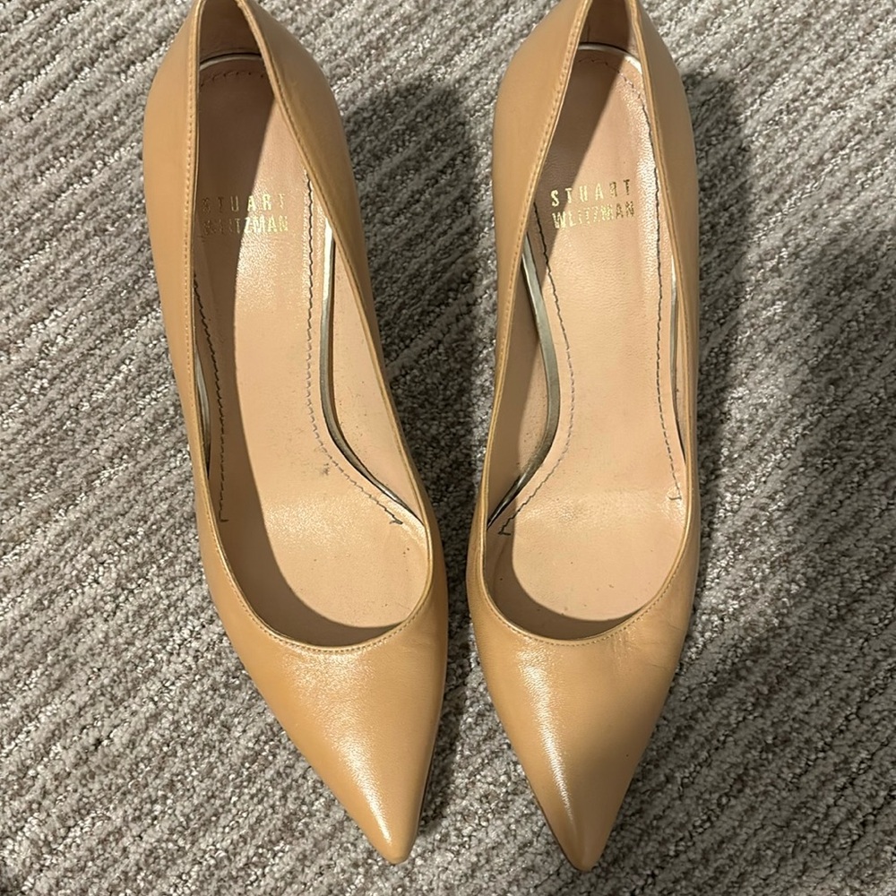 Stuart Weitzman nude pumps 7 1/2